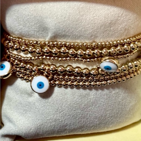 Gorgeous, House of Harlow 1960 gold tone stretch bracelets ❤️ - Picture 2 of 6